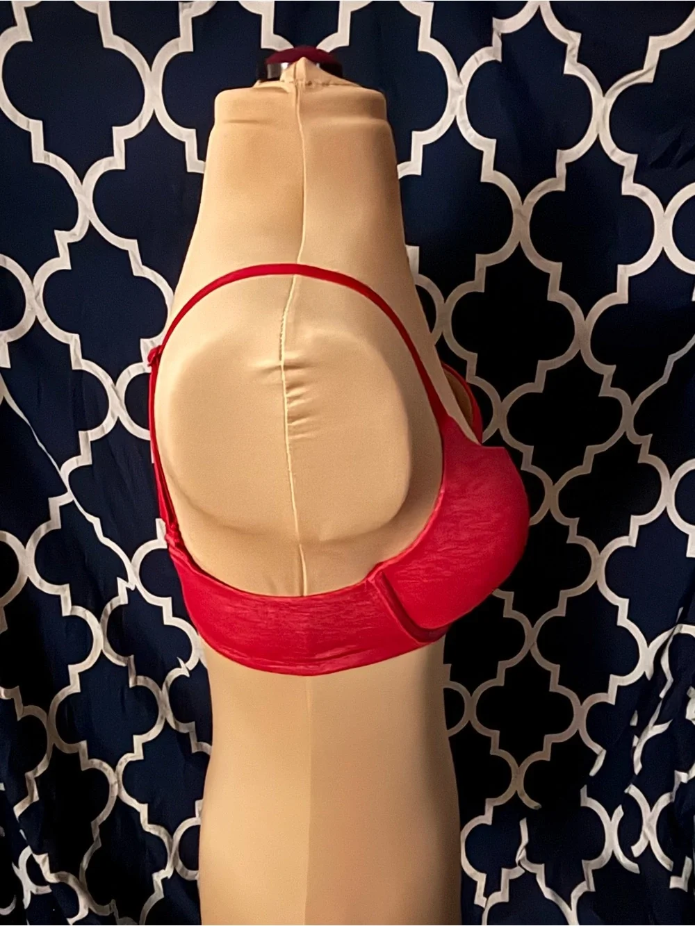 Victoria's Secret Red Padded Perfect Coverage Bra with Smooth Cups